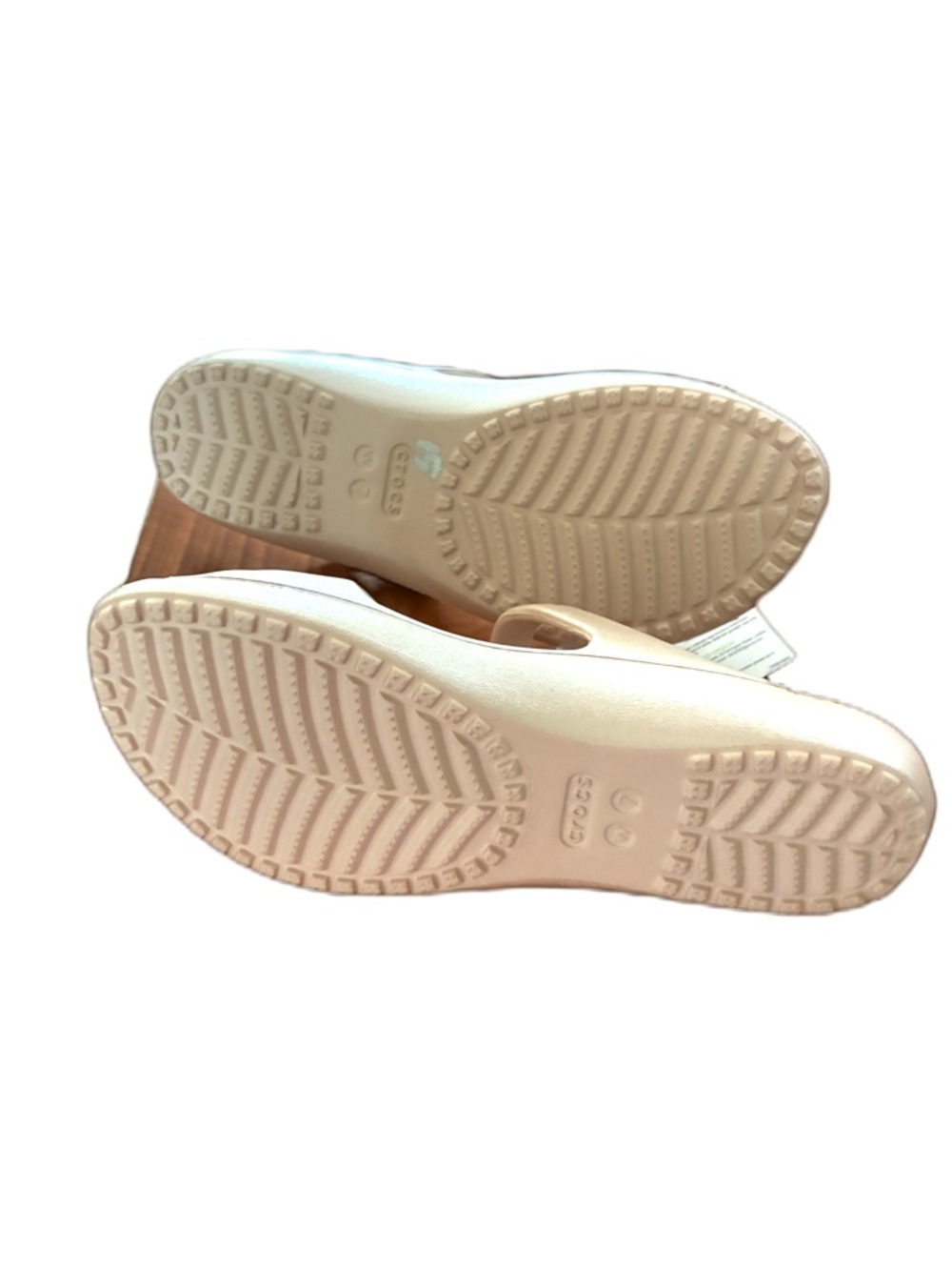 CROCS Metallic Rose Gold Strappy Slide Sandals - Picture 3 of 3